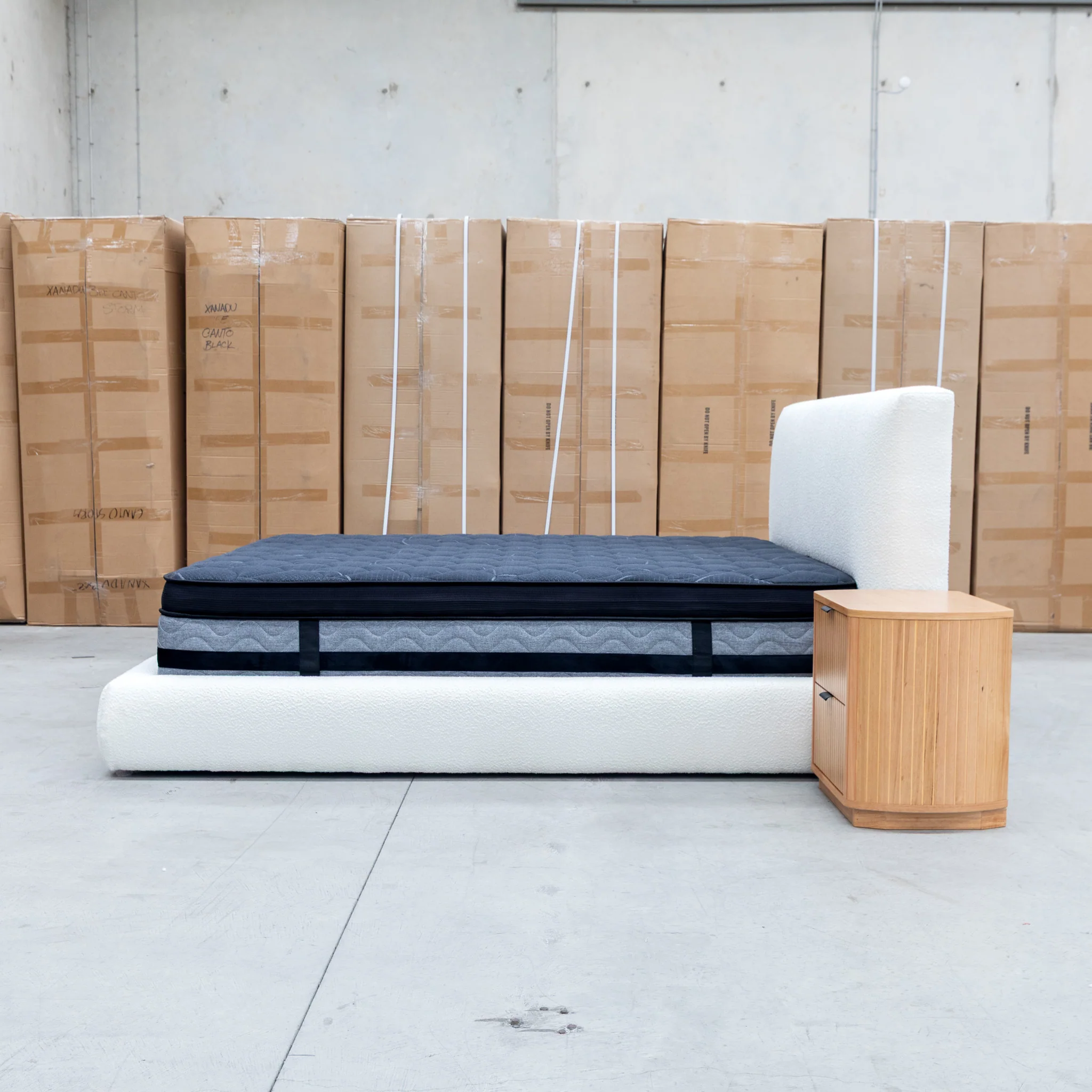 Alina King Upholstered Bed - Cream - Image 13