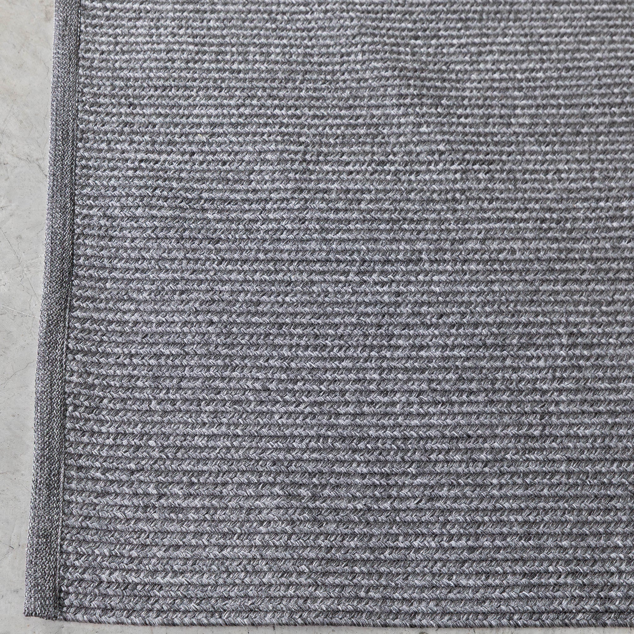 Bayliss Esplanade 160 x 230cm Indoor/Outdoor Rug - Basalt - Image 7