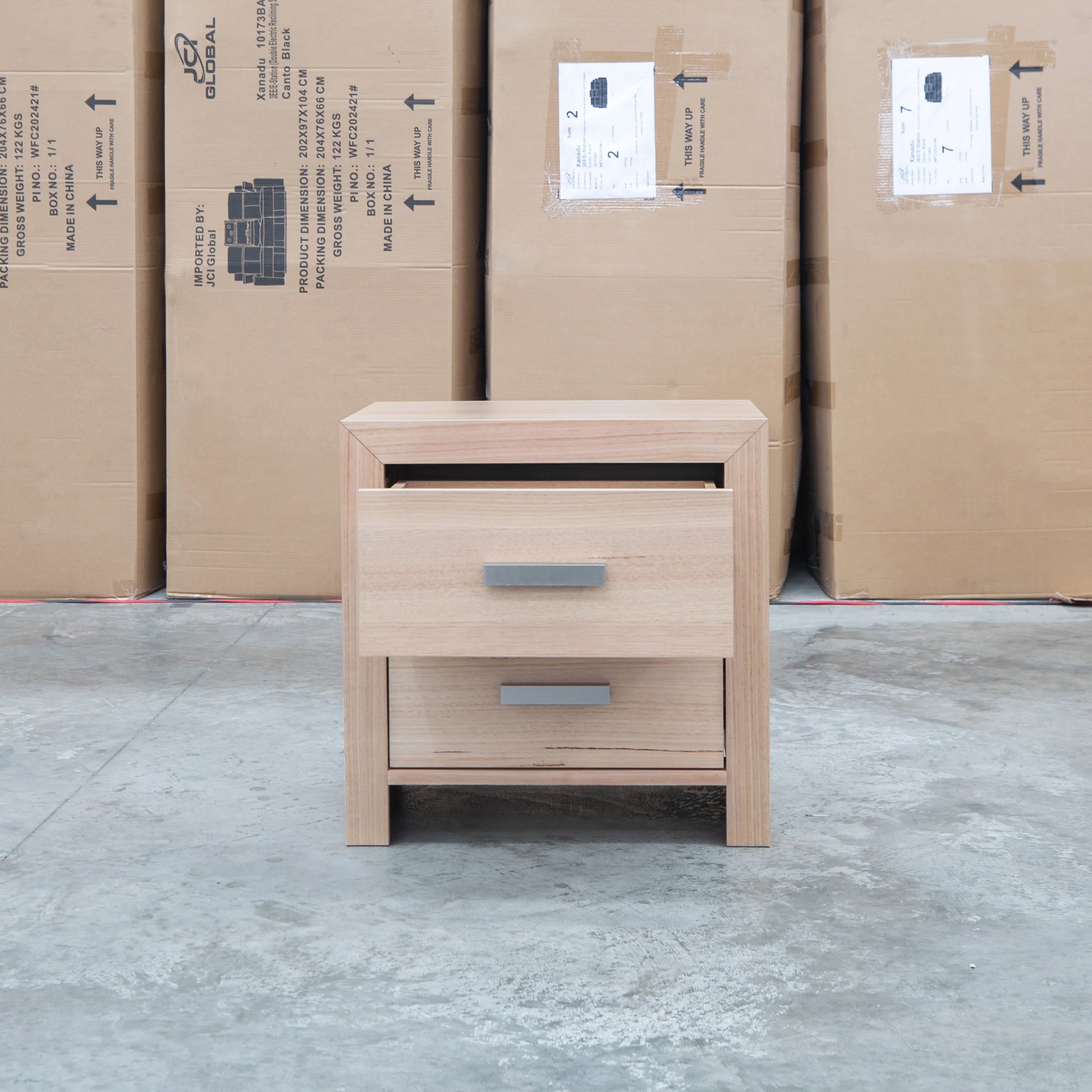 Como Messmate Two Drawer Bedside - Image 5