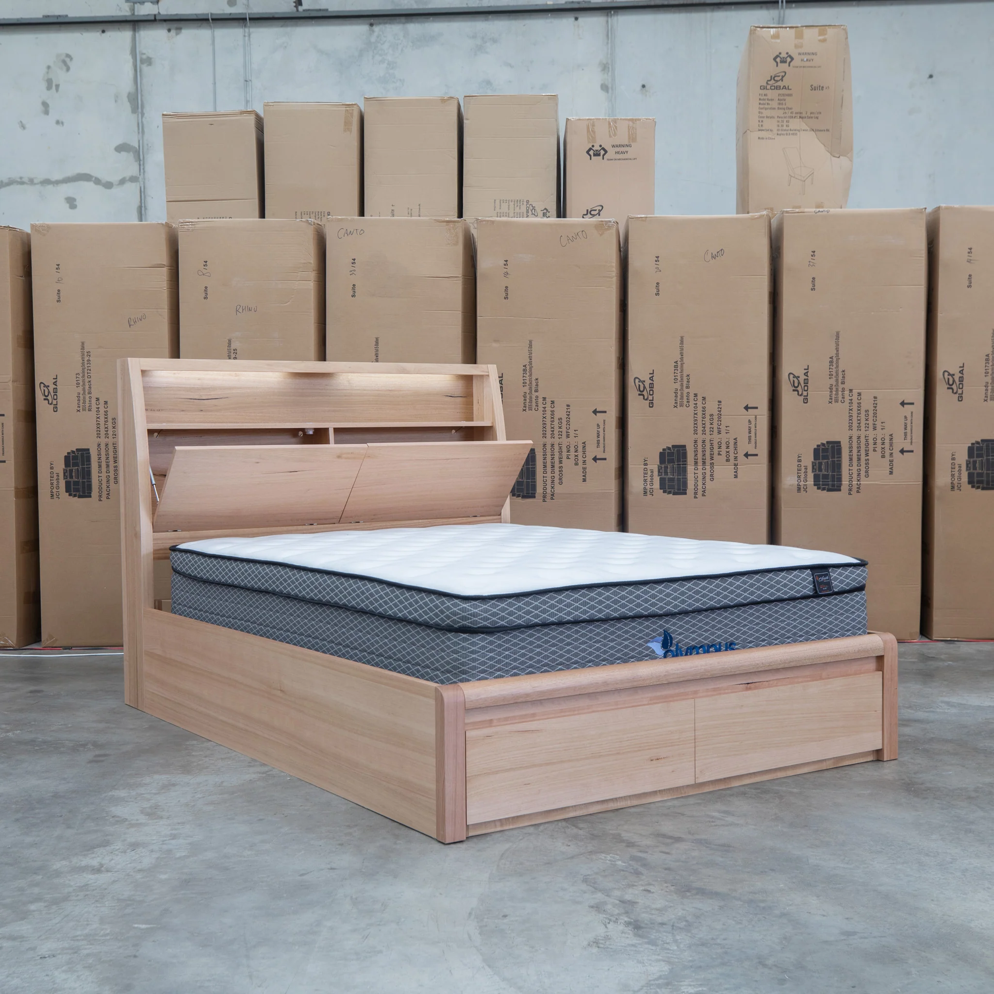 Melba Messmate King Gaslift Bed with Reading Lights - Image 2