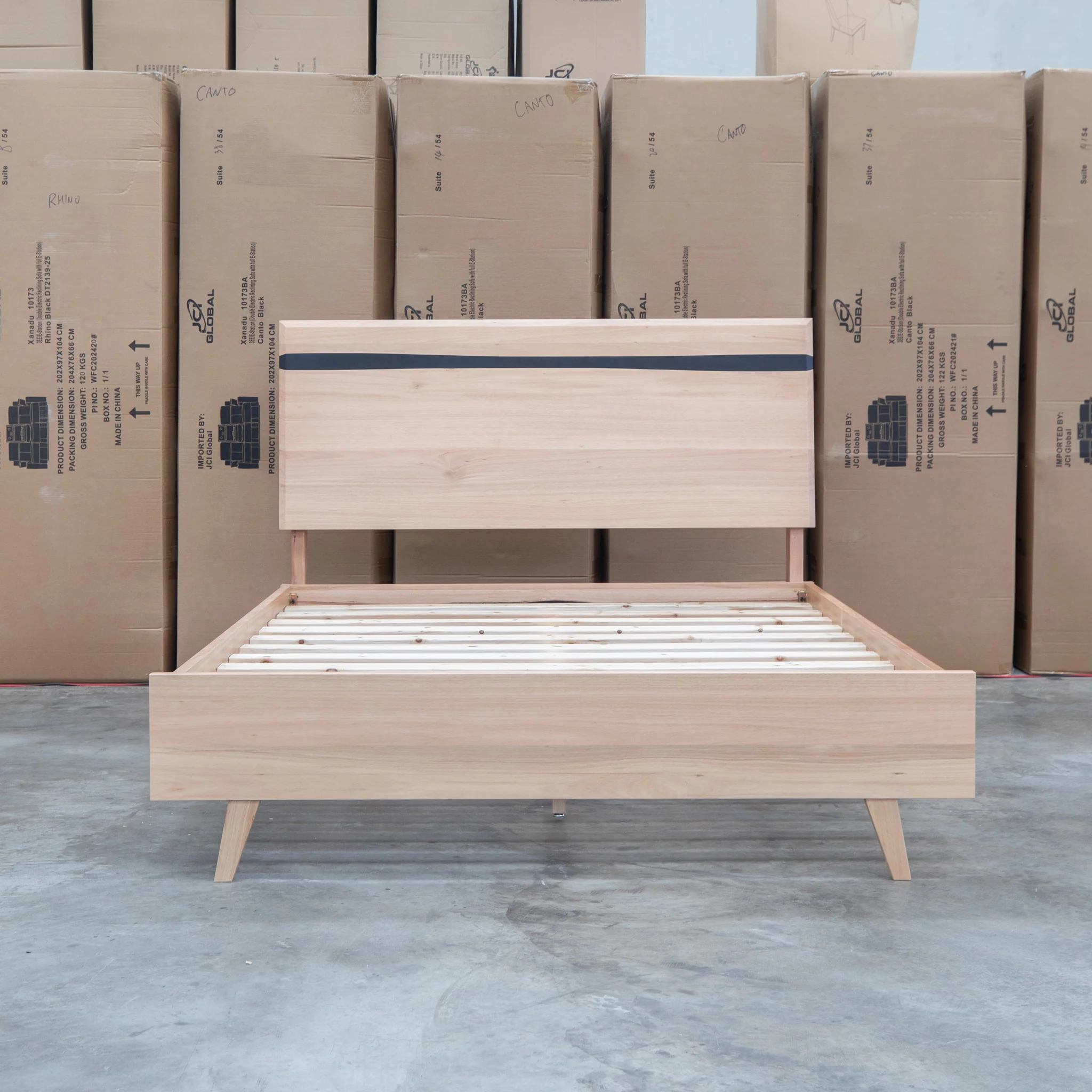 Porto Messmate Queen Bed with Resin Insert - Image 4