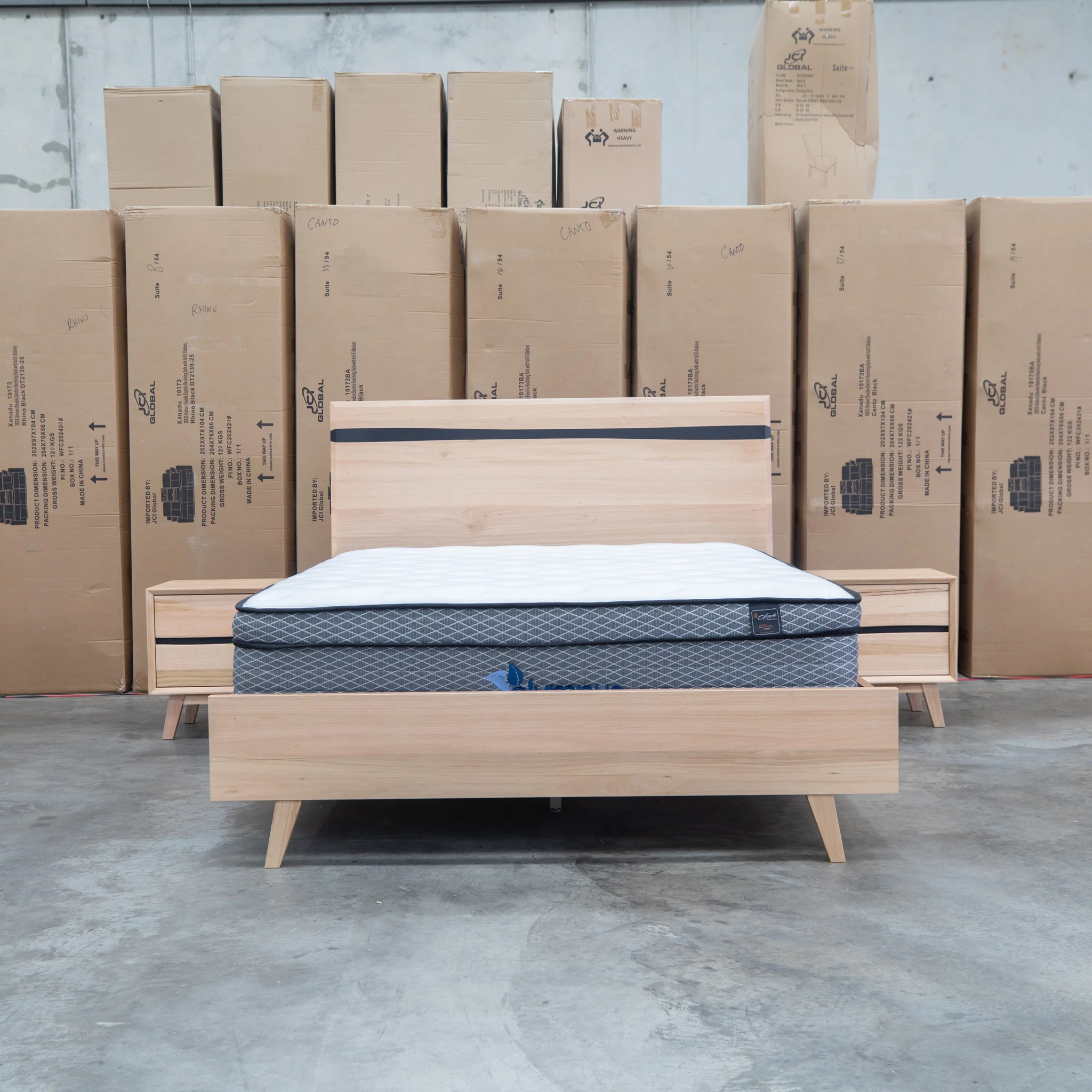 Porto Messmate Queen Bed with Resin Insert - Image 7