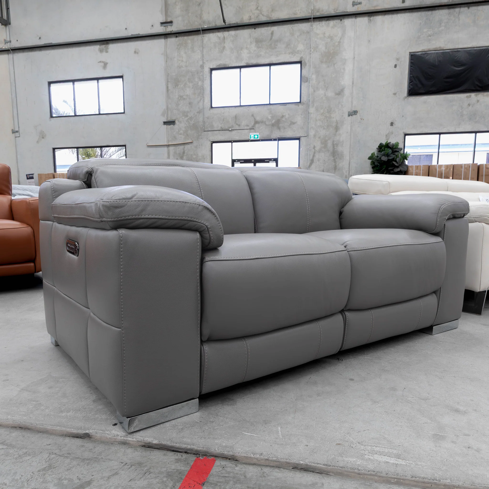 RS-11583-PR Two seat full leather dual motor recliner - Elephant - Floor Stock - Image 4