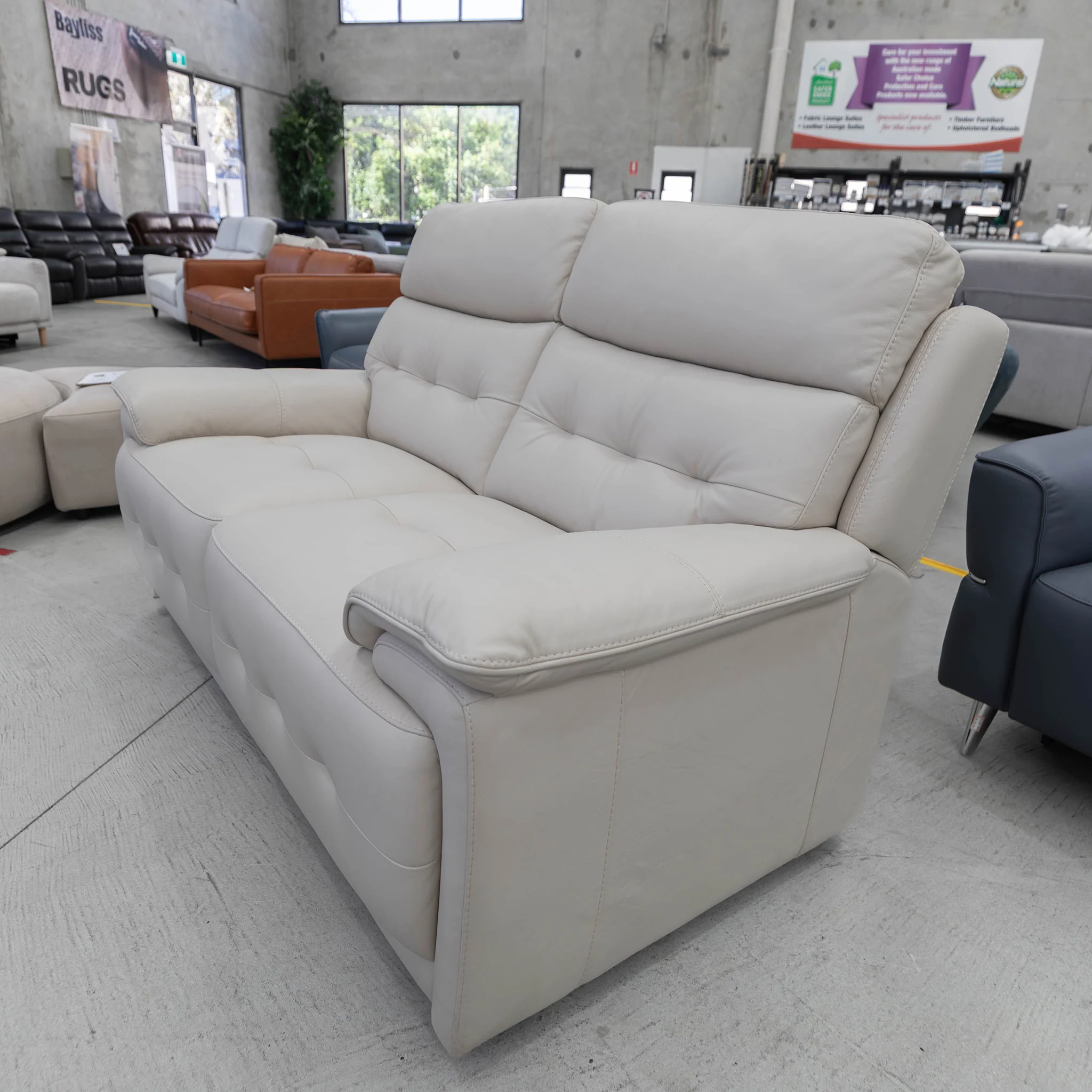 RS-13110-UK Fixed 2 seat leather sofa - Frost - Floor Stock - Image 4