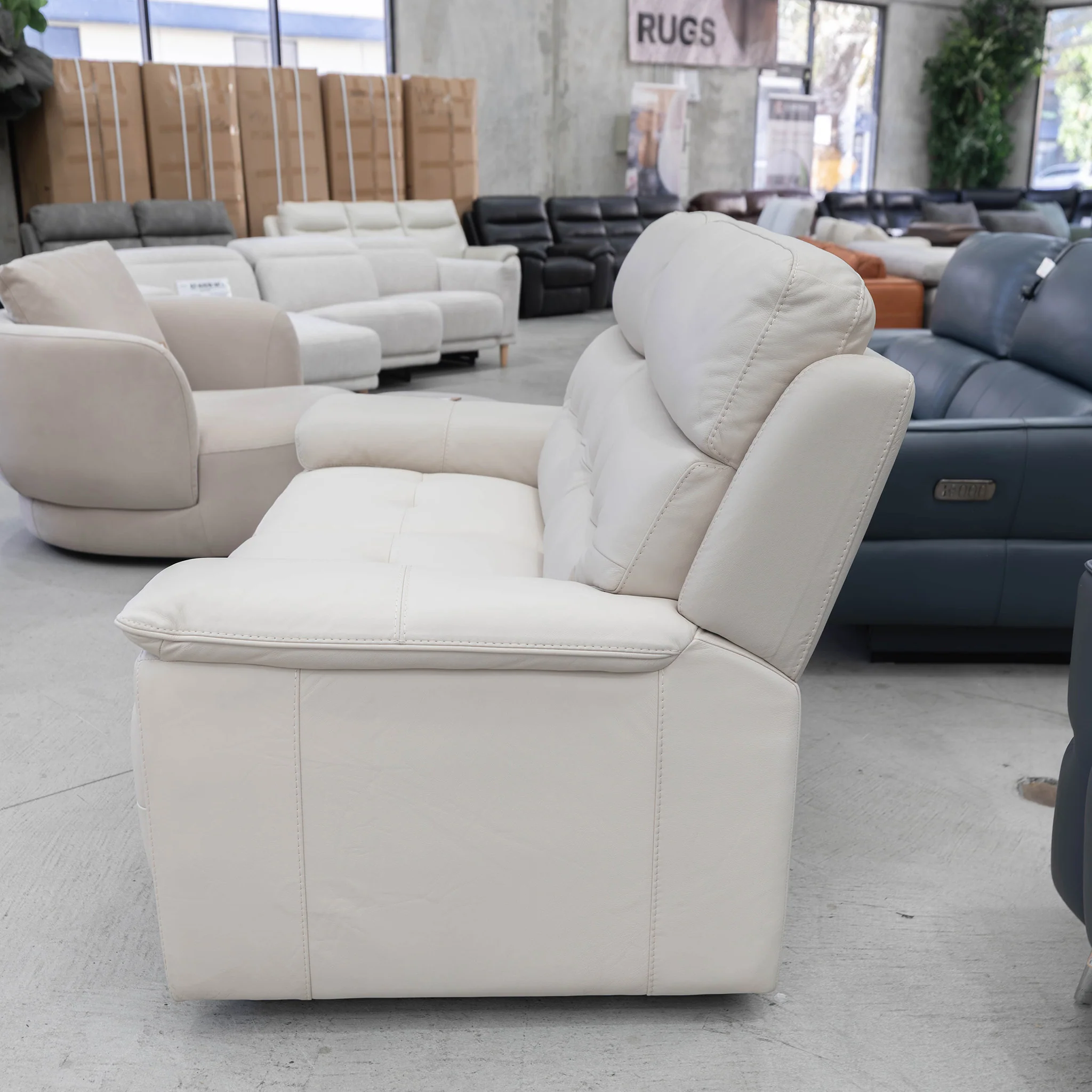 RS-13110-UK Fixed 2 seat leather sofa - Frost - Floor Stock - Image 5