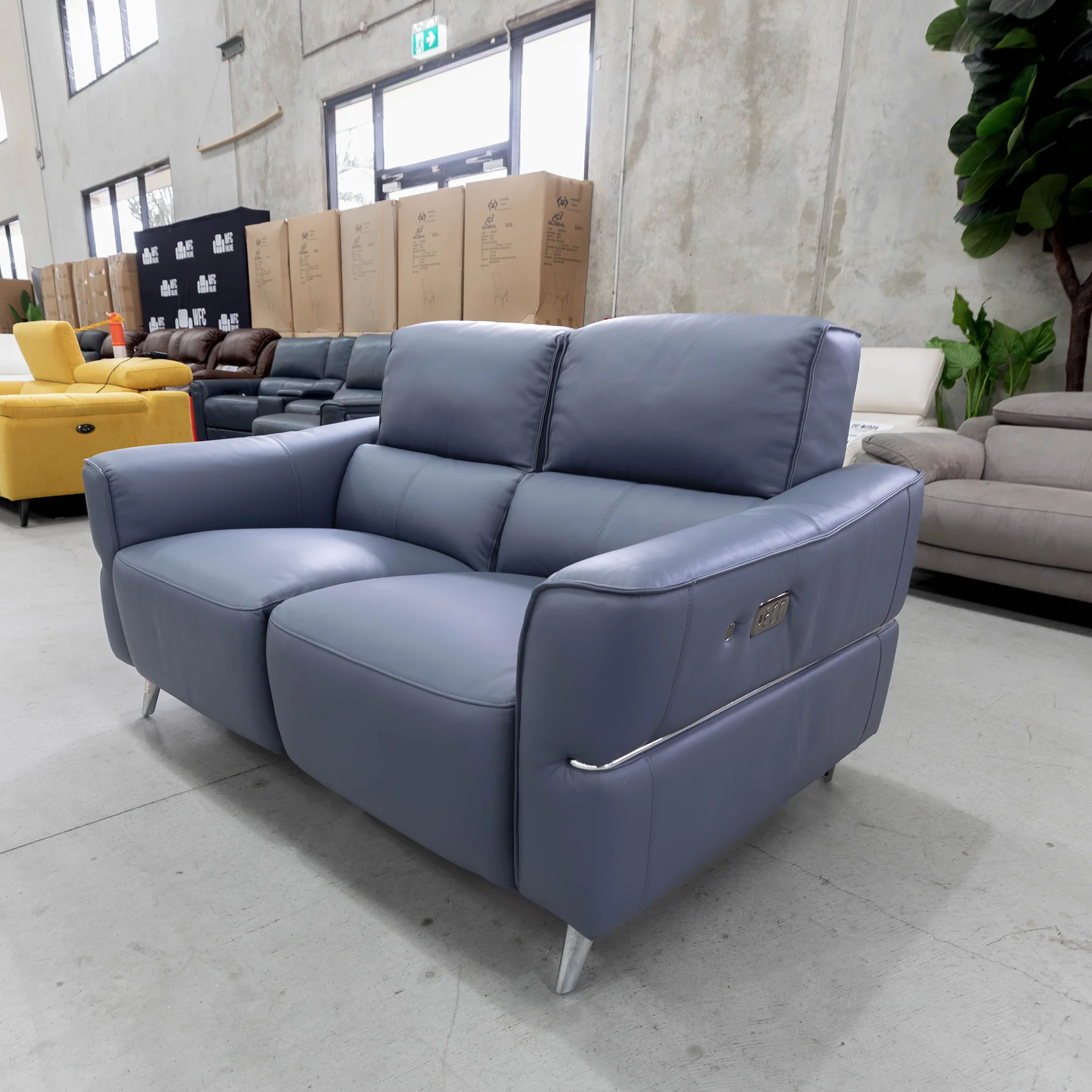 RS-A0581-PRUKY 2 seat leather dual motor recliner suite - Ocean Blue - Floor Stock - Image 3