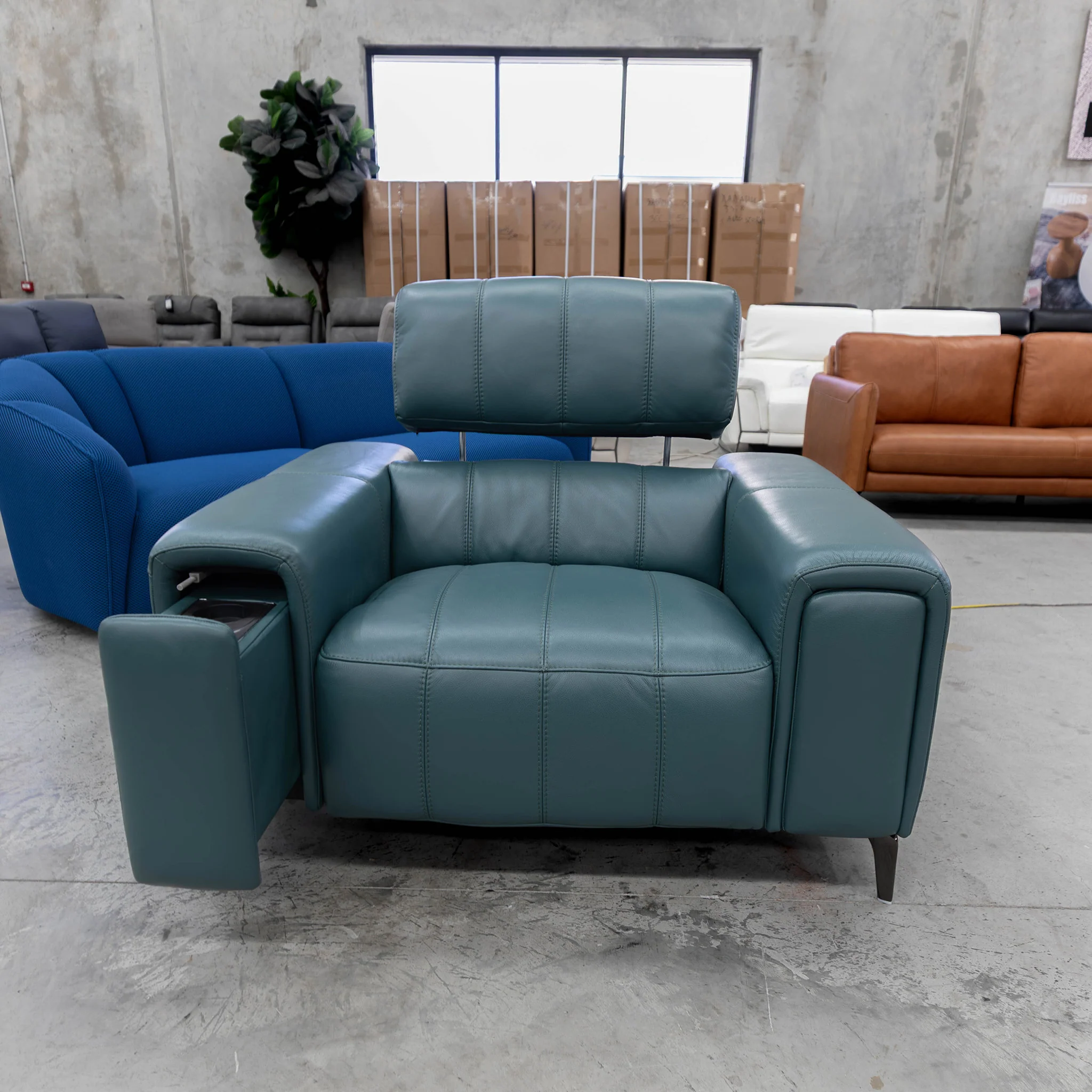 RSHU-13250-PR Single dual motor leather theatre recliner  - Green - Floor Stock - Image 5