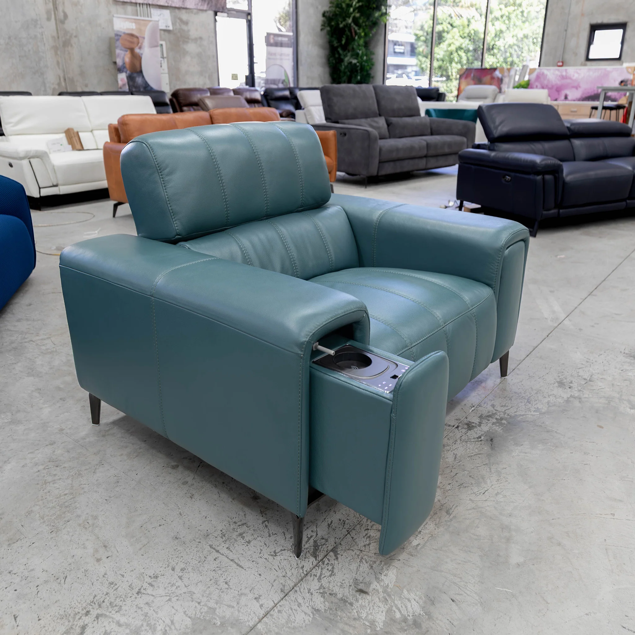 RSHU-13250-PR Single dual motor leather theatre recliner  - Green - Floor Stock - Image 7
