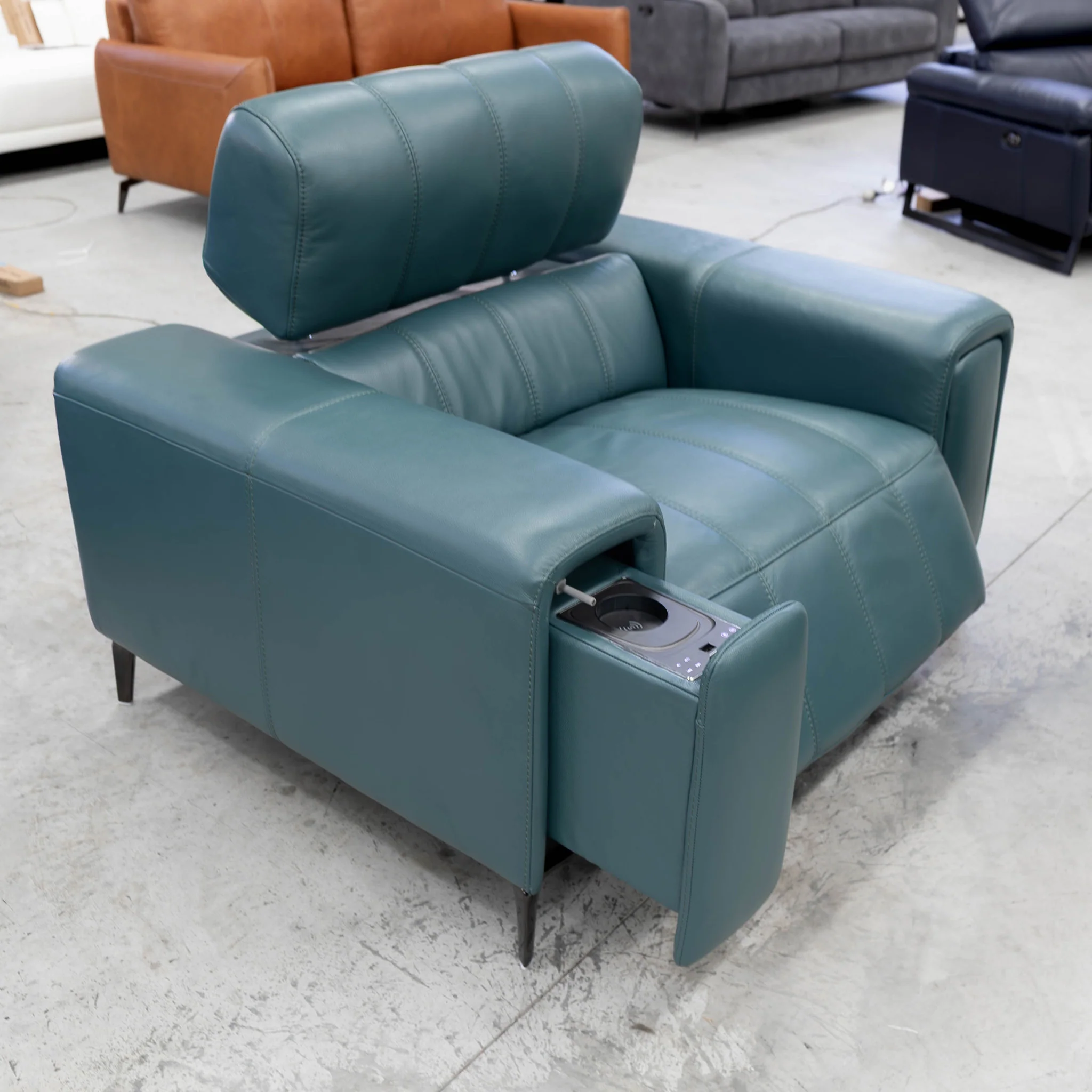 RSHU-13250-PR Single dual motor leather theatre recliner  - Green - Floor Stock - Image 8
