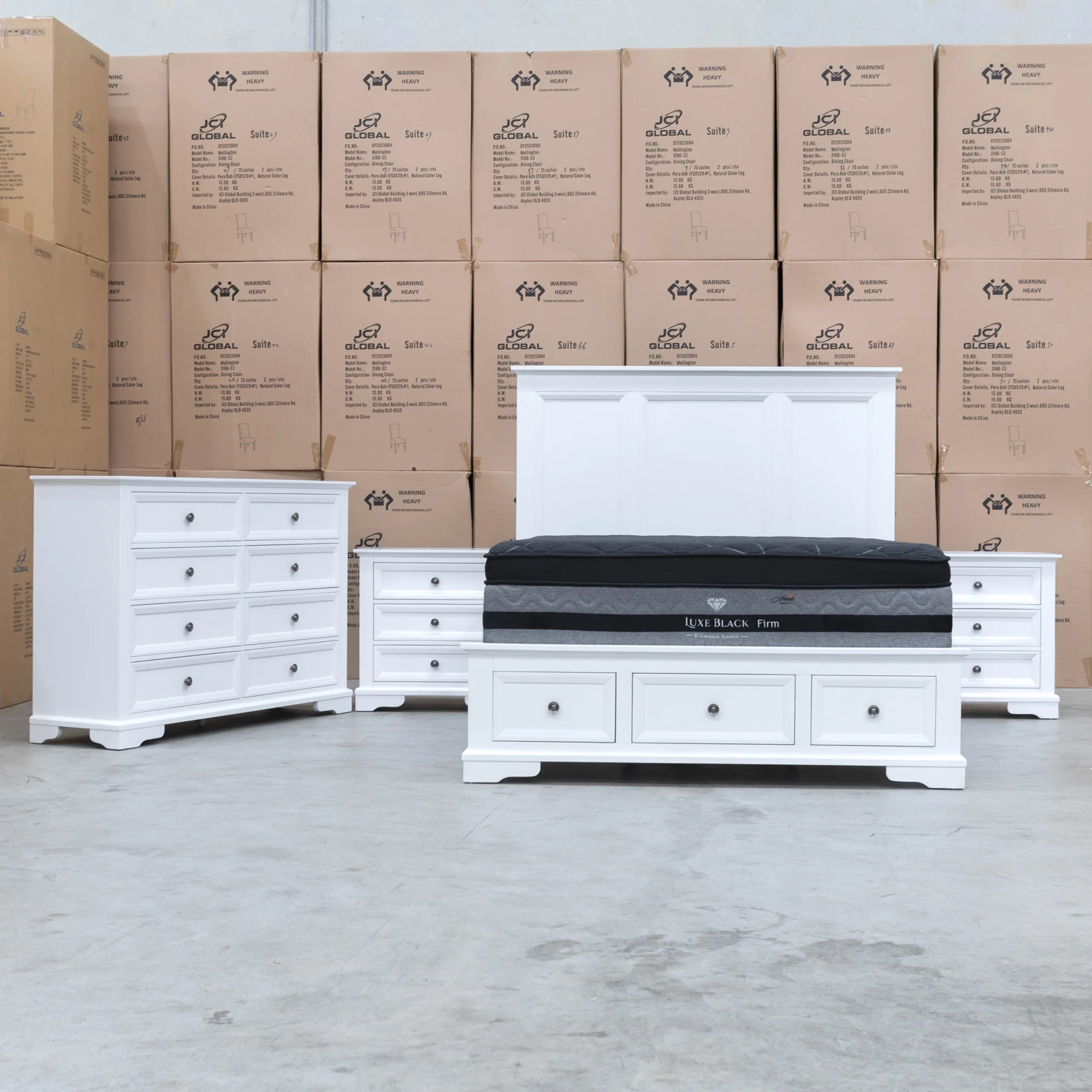 Sala 8 Drawer Hardwood Dresser - Image 4