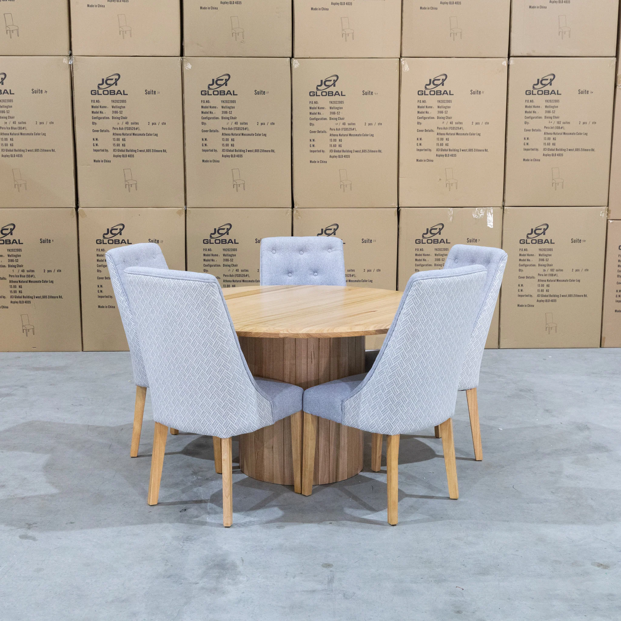 Semillon New Zealand Ash 135cm Round Dining Table - Natural - Image 3